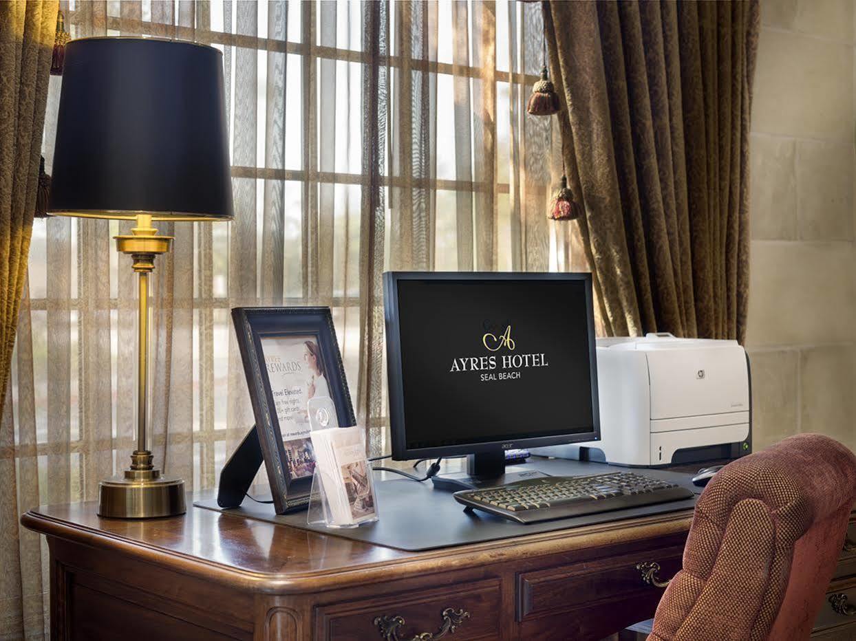 Ayres Hotel Seal Beach - Cypress Εξωτερικό φωτογραφία